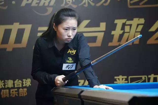 继续展现出 继续展现出