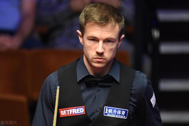 表现一般的 表现一般的